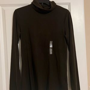 brown longsleeve turtleneck